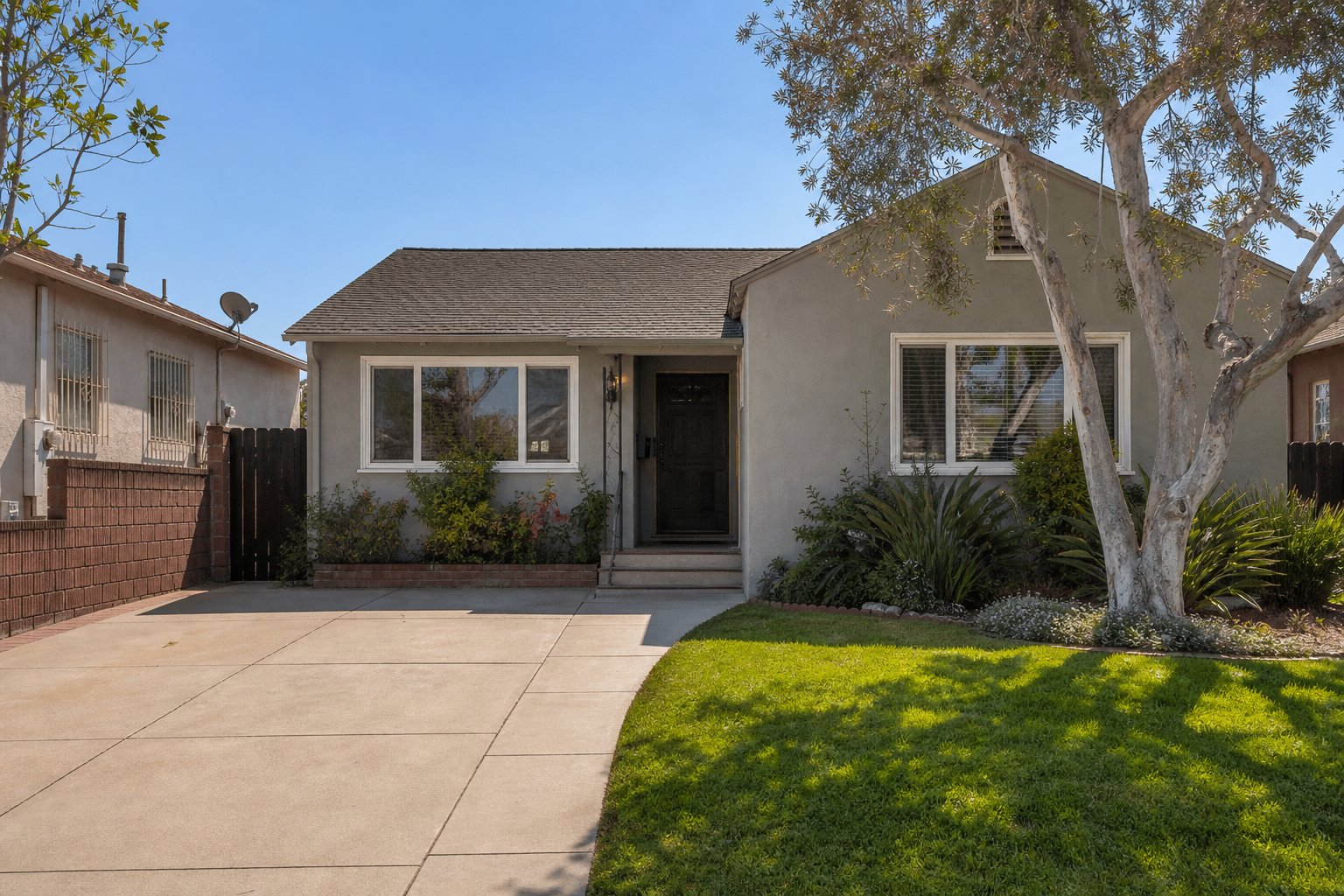 Bell California residential home